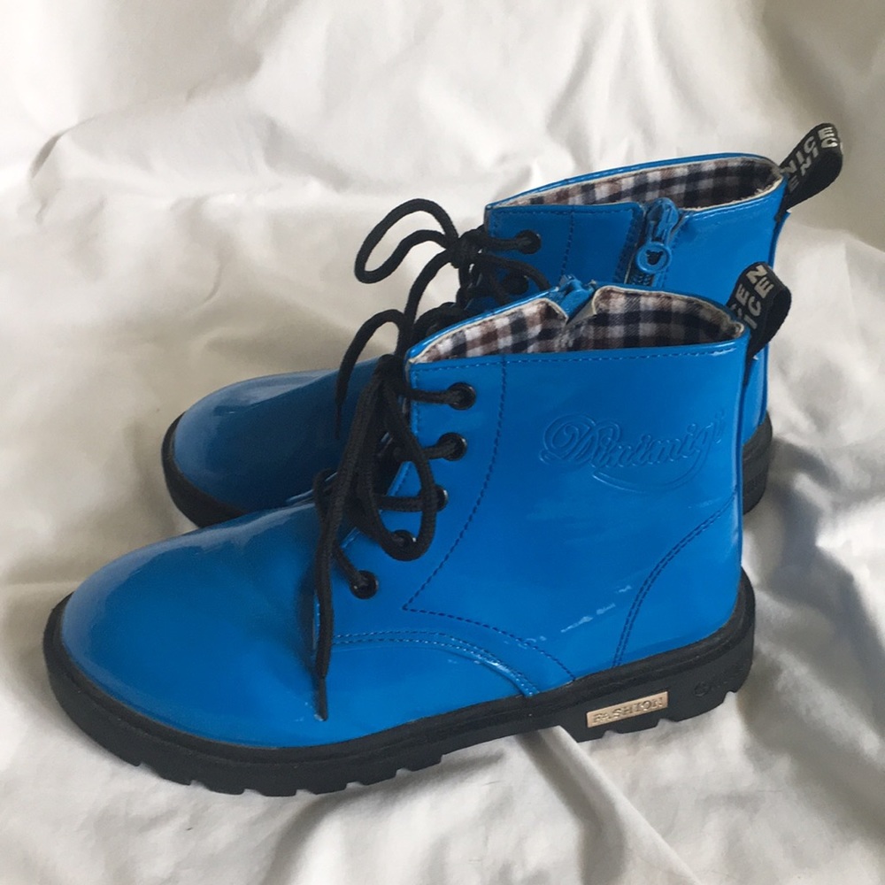Dinimigi boots sz 36